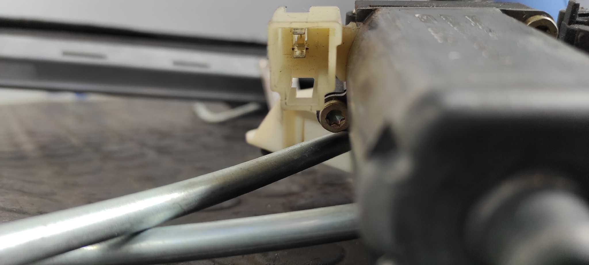 CORTINA ELECTRICA BMW SERIE 7 (E65/E66) - vista 5