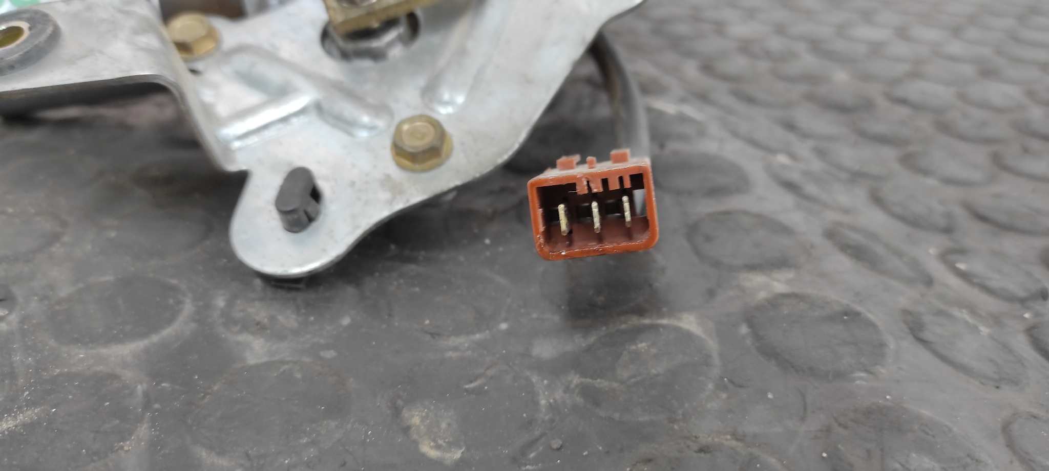 MOTOR LIMPIA TRASERO CITROEN BERLINGO - vista 2