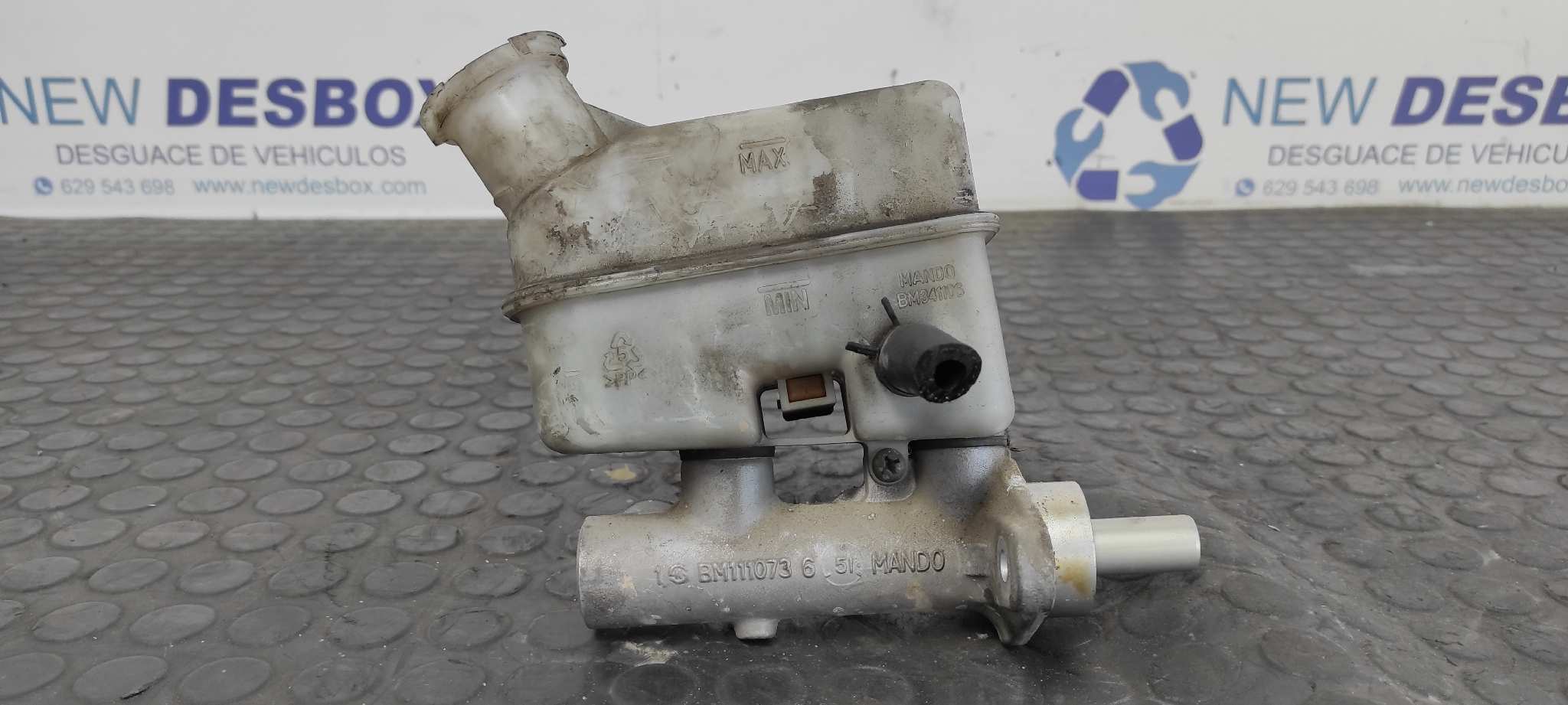 BOMBA FRENO HYUNDAI TUCSON (JM) - vista 8