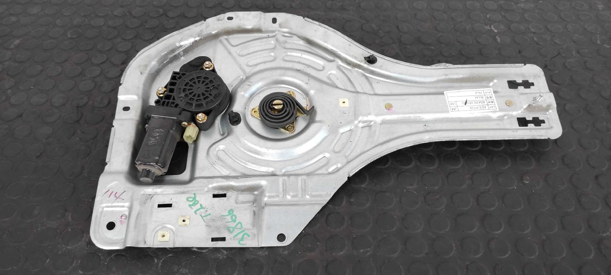 ELEVALUNAS TRASERO IZQUIERDO HYUNDAI TUCSON (JM)