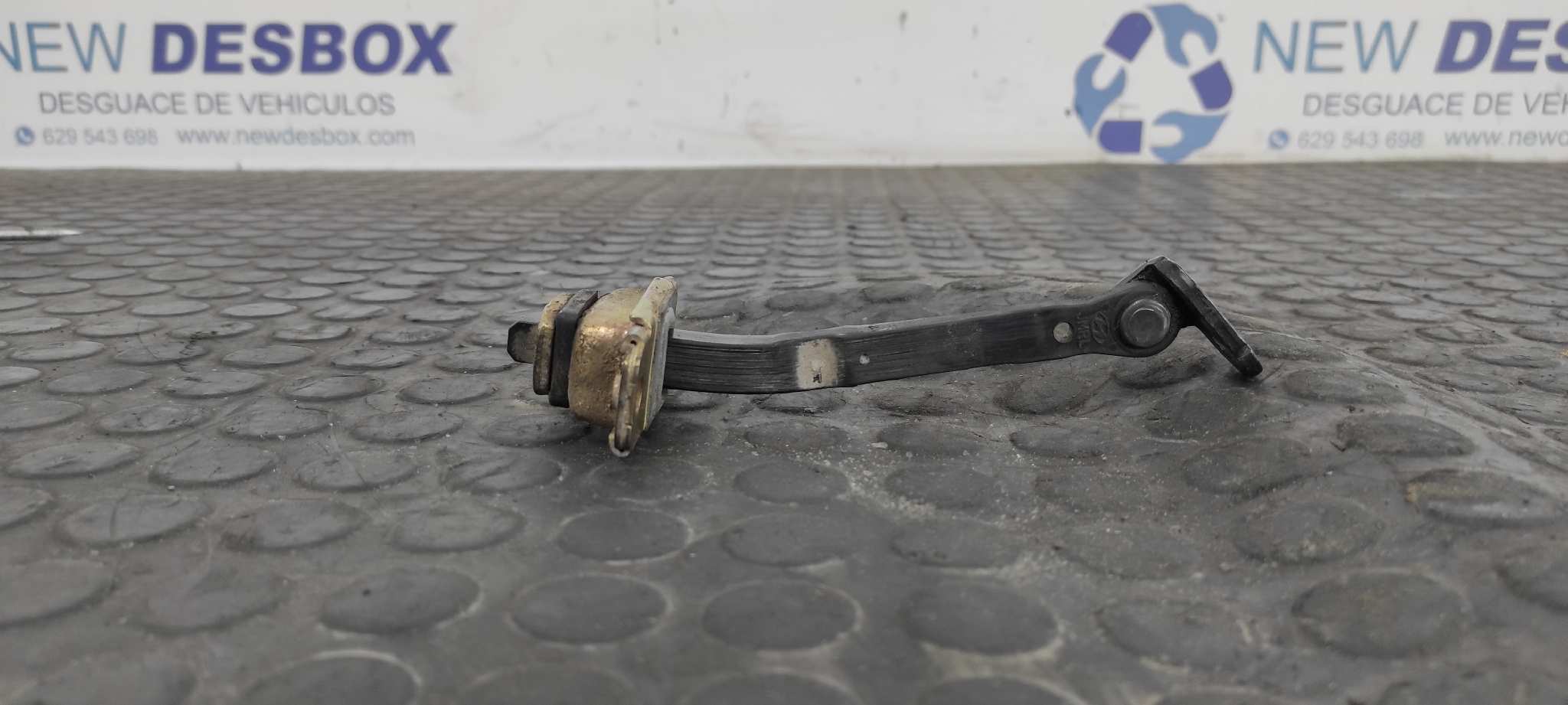 RETENEDOR PUERTA DERECHA HYUNDAI TUCSON (JM)