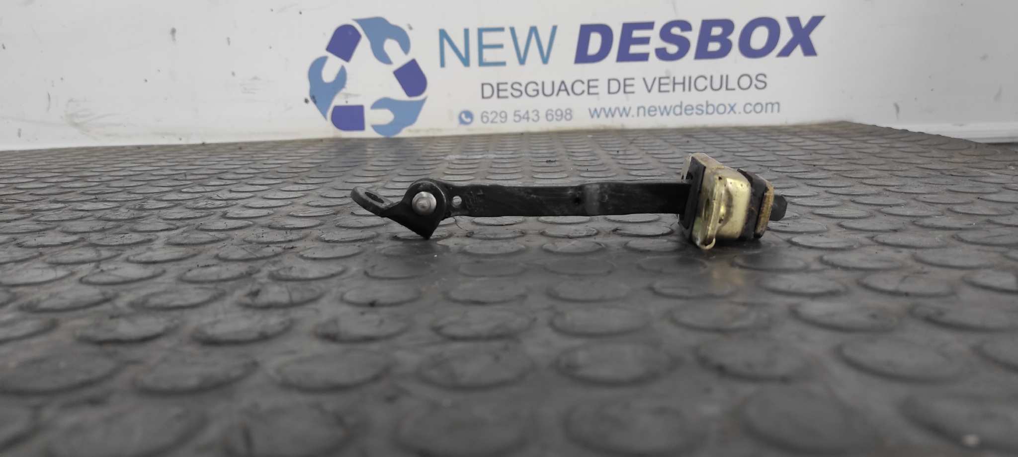 RETENEDOR PUERTA DERECHA HYUNDAI TUCSON (JM)