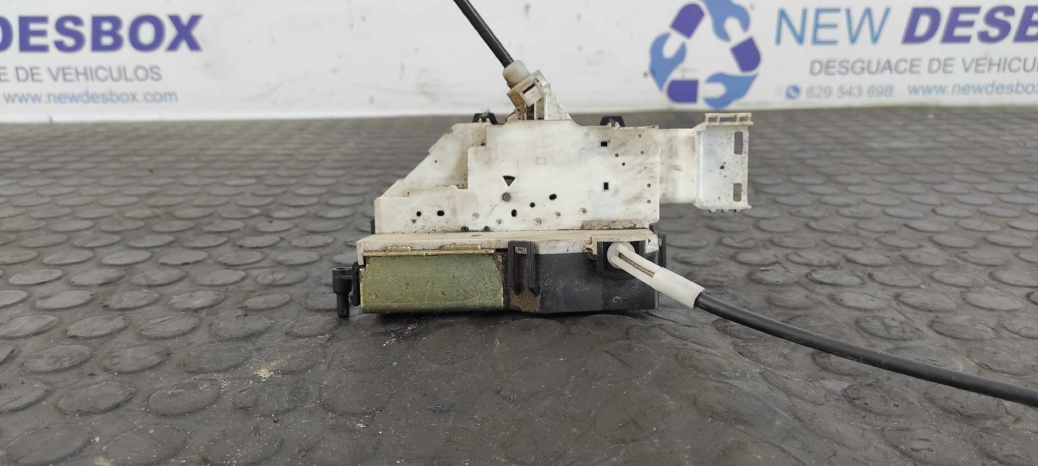 CERRADURA PUERTA DELANTERA DERECHA CITROEN C4 BERLINA