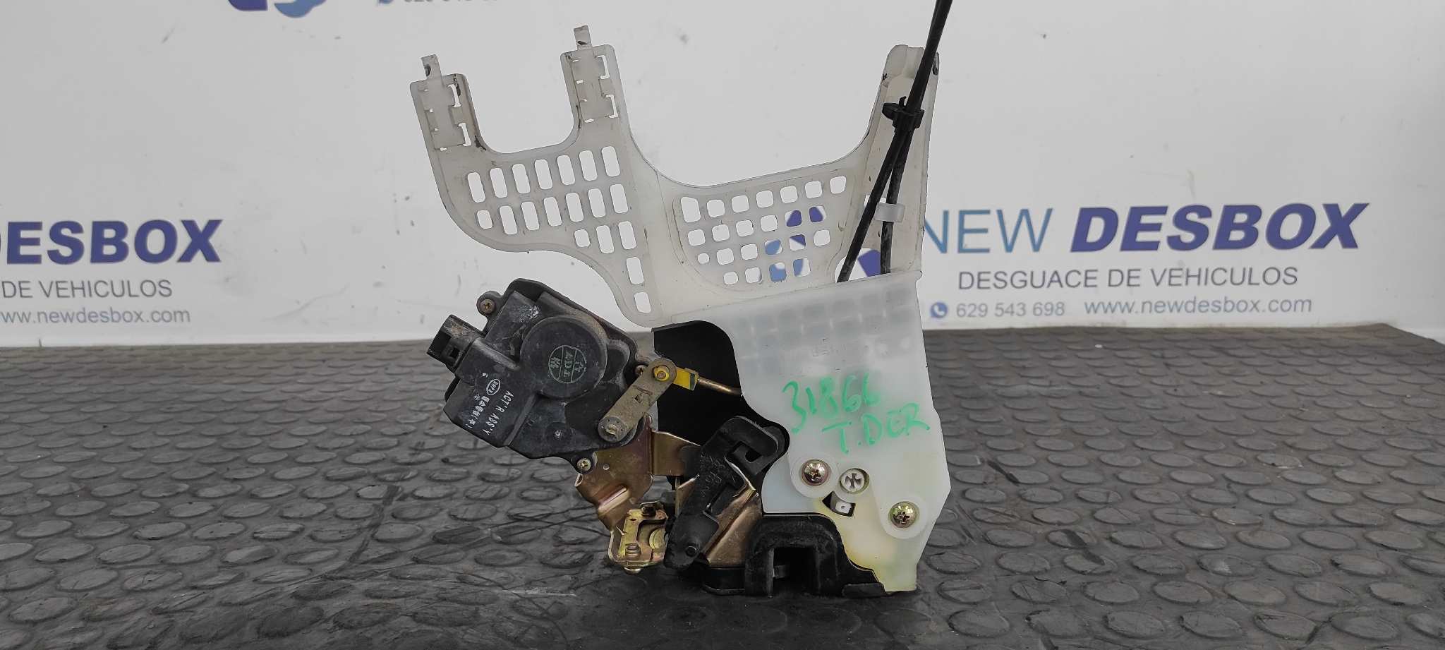 CERRADURA PUERTA TRASERA DERECHA HYUNDAI TUCSON (JM) - vista 3