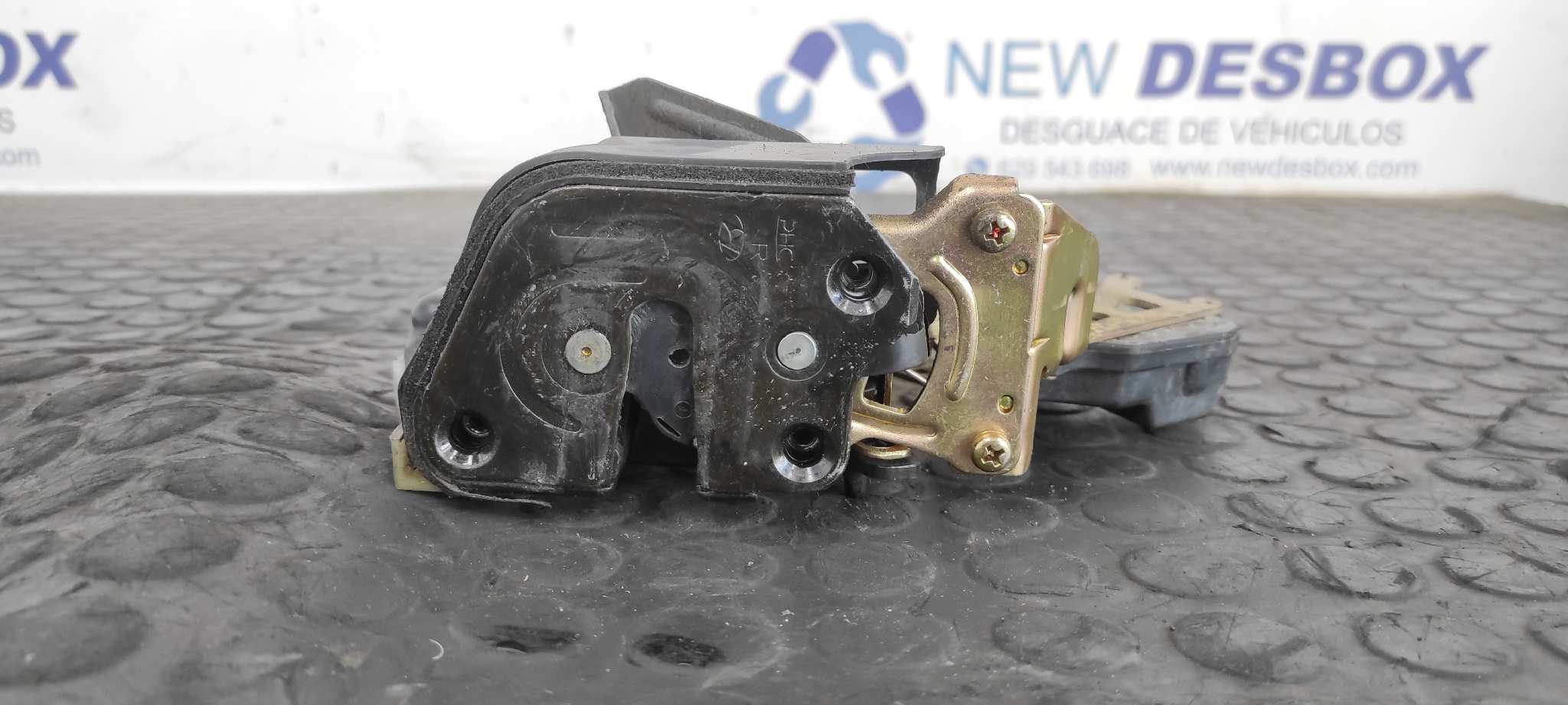 CERRADURA PUERTA TRASERA DERECHA HYUNDAI TUCSON (JM) - vista 4