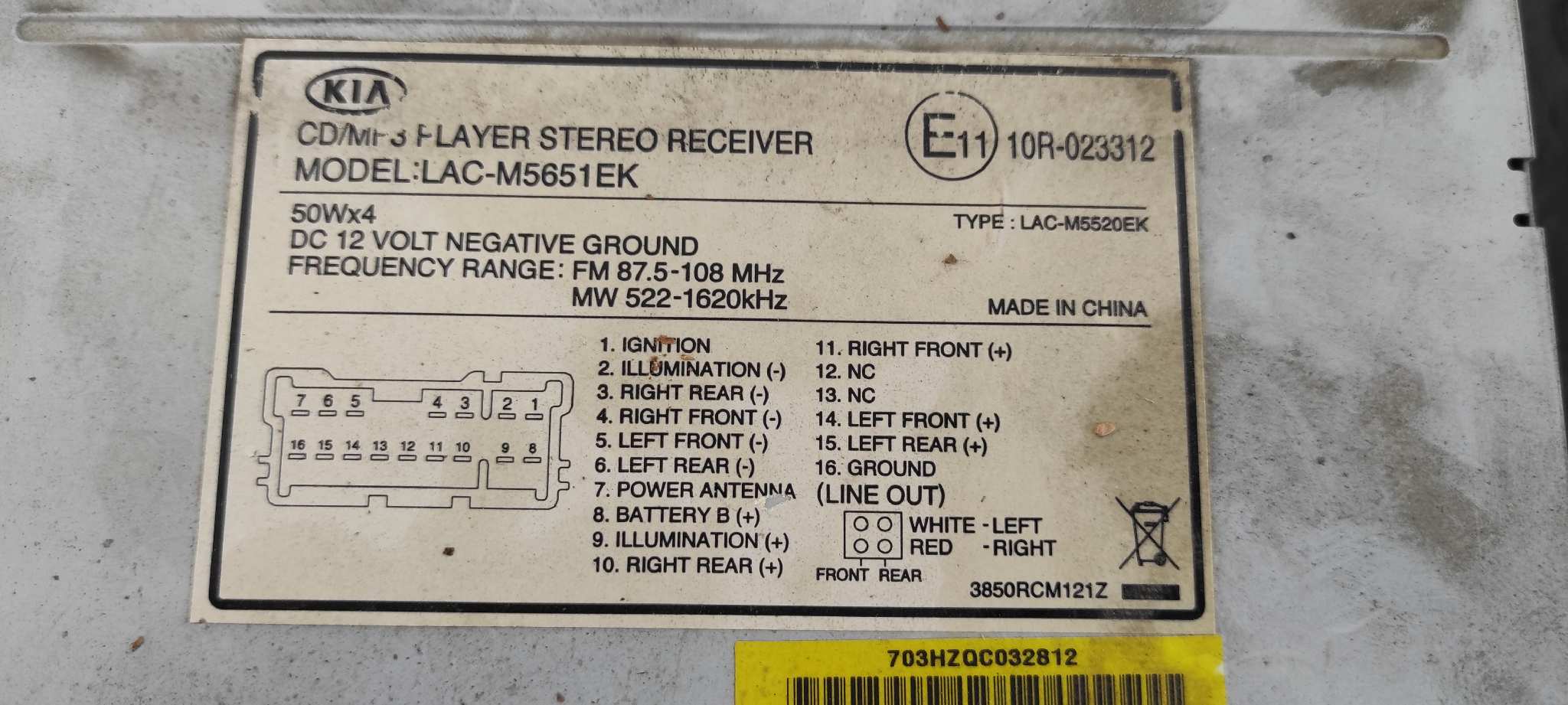 SISTEMA AUDIO / RADIO CD KIA SPORTAGE 1.7 - vista 3