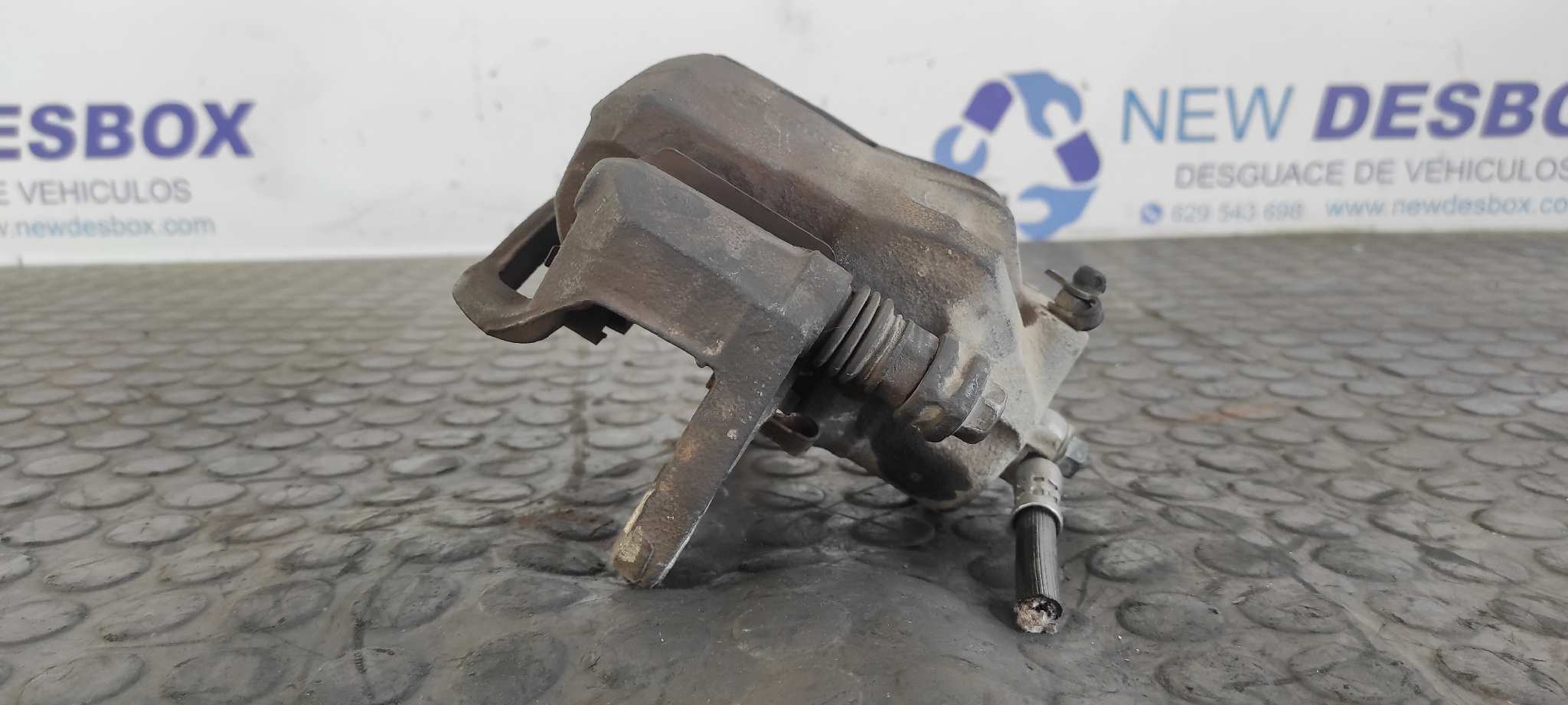 PINZA DE FRENO DELANTERA IZQUIERDA HYUNDAI TUCSON (JM) - vista 7