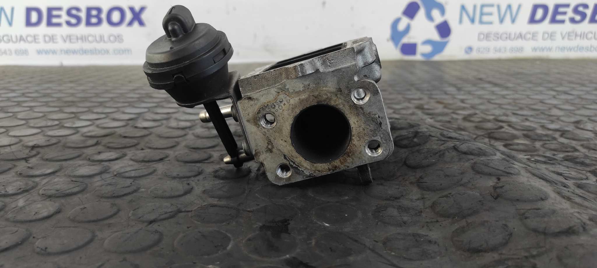 CAJA MARIPOSA VOLKSWAGEN PASSAT BERLINA (3C2) - vista 6