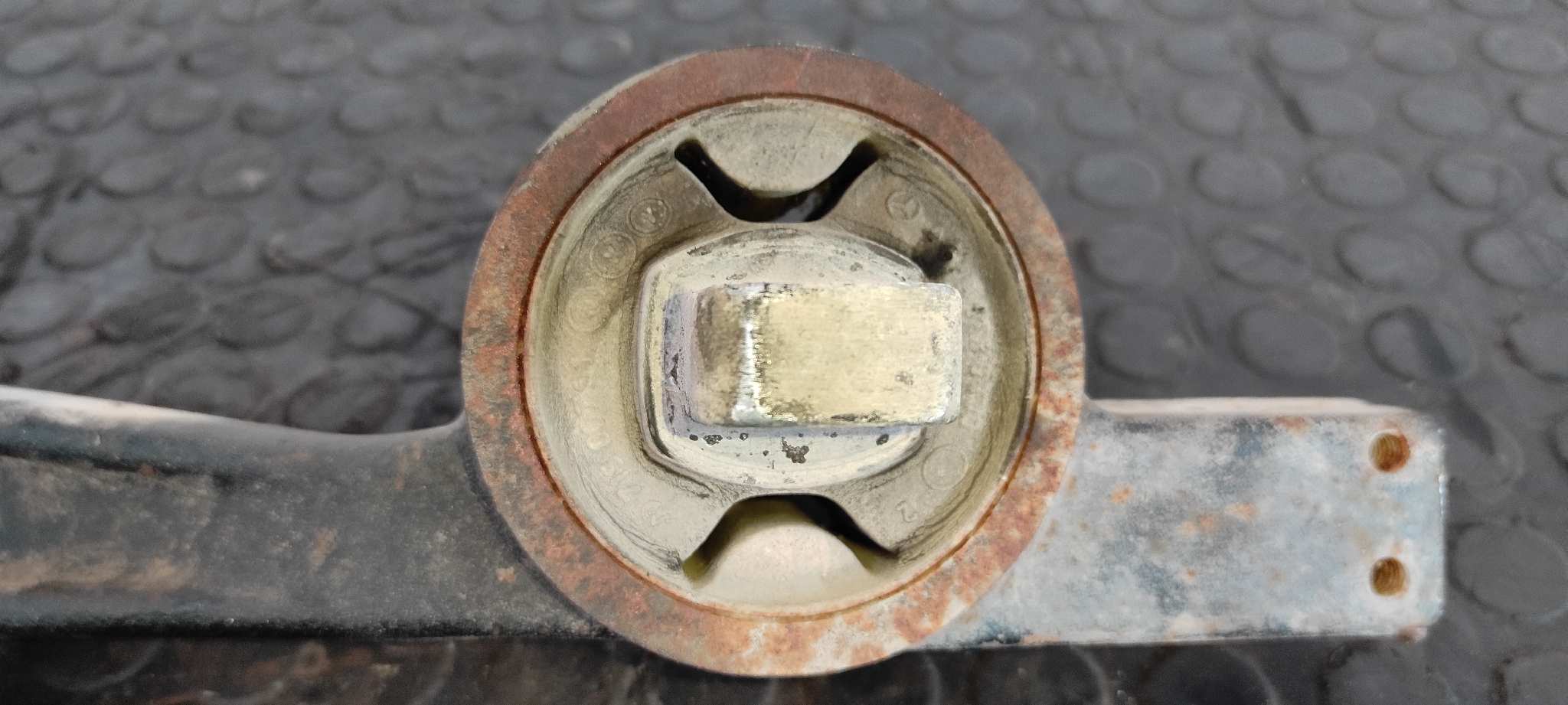 DIFERENCIAL TRASERO MERCEDES-BENZ VITO CAJA CERRADA 6.03 -> - vista 2