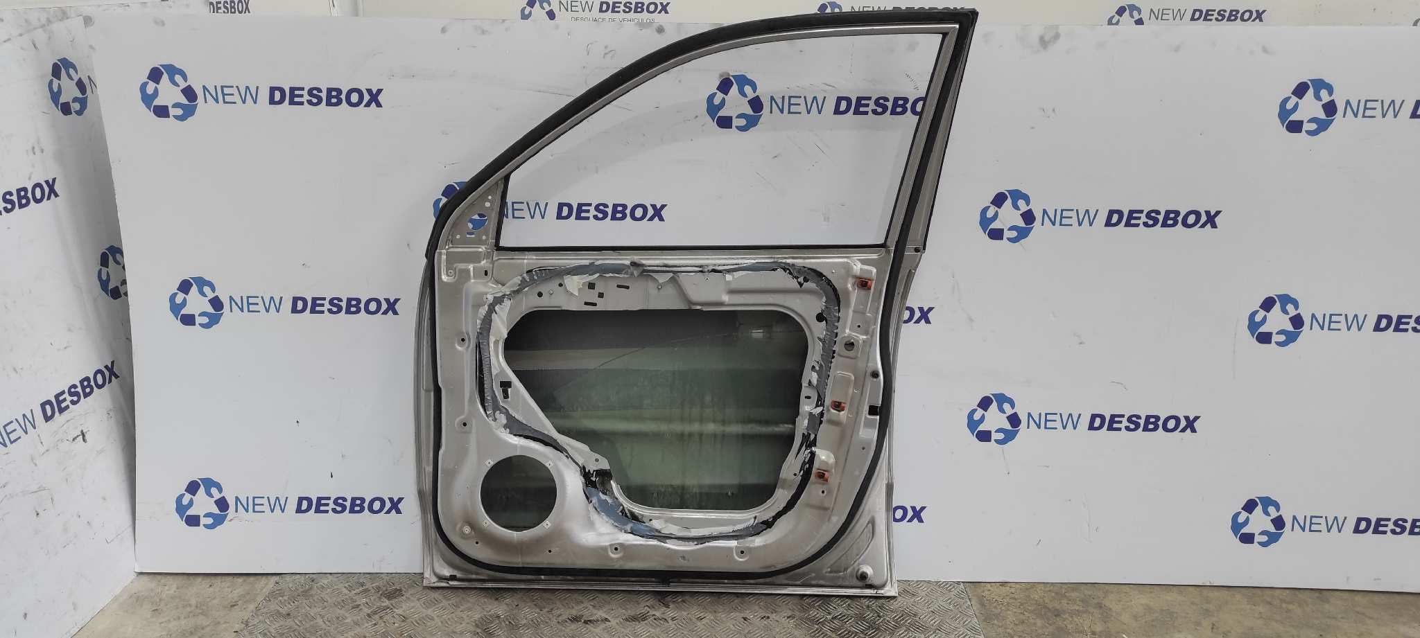 PUERTA DELANTERA DERECHA HYUNDAI TUCSON (JM) - vista 6