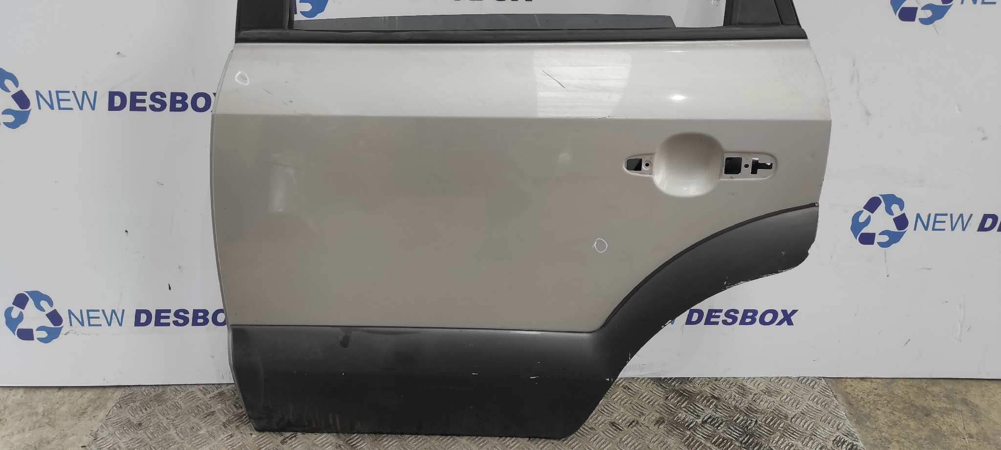 PUERTA TRASERA IZQUIERDA HYUNDAI TUCSON (JM) - vista 2