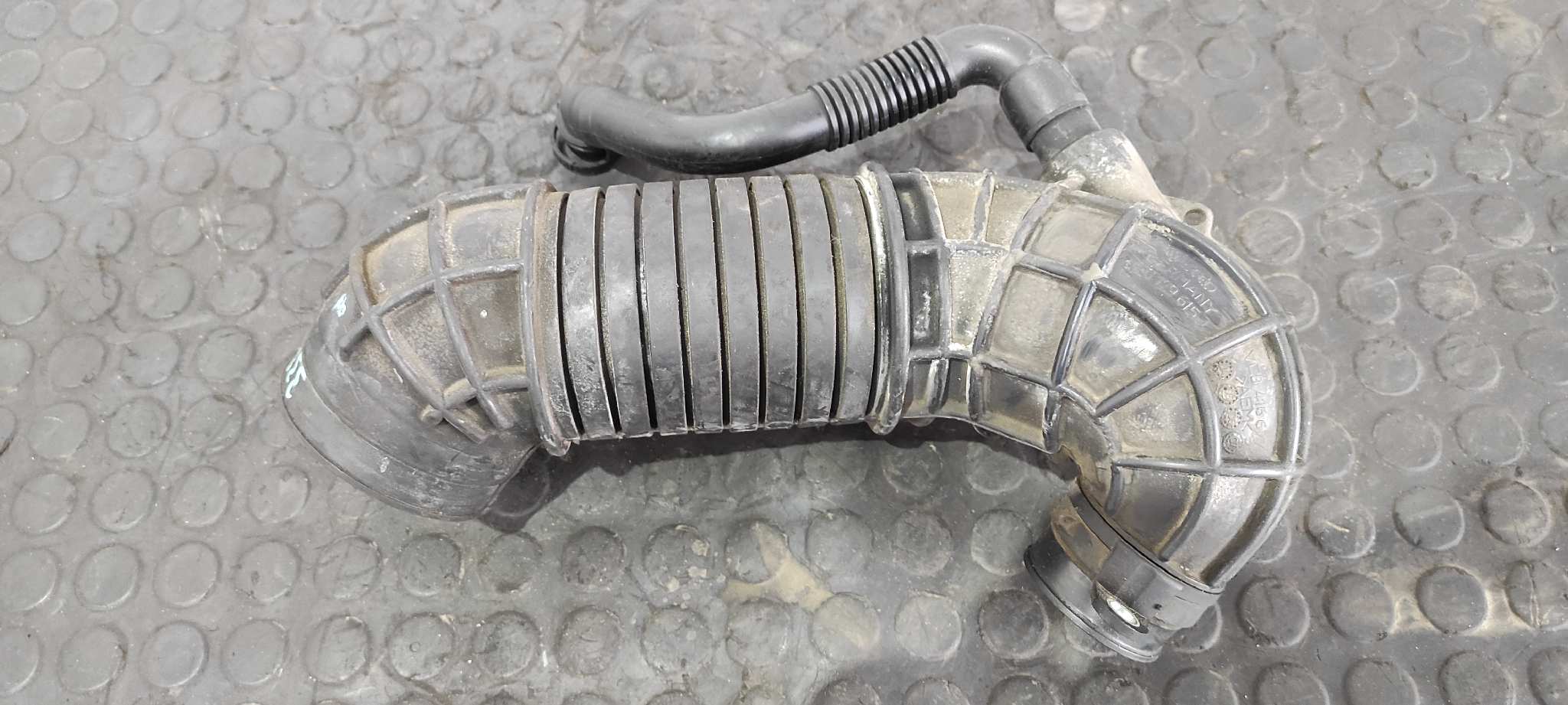 TUBO AUDI A4 BERLINA (8E) - vista 4