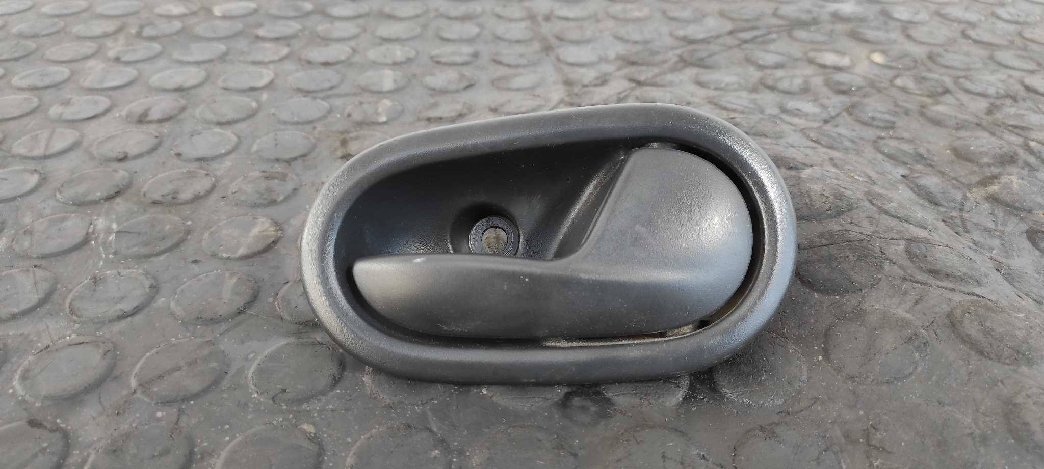 MANETA INTERIOR DELANTERA DERECHA DACIA SANDERO