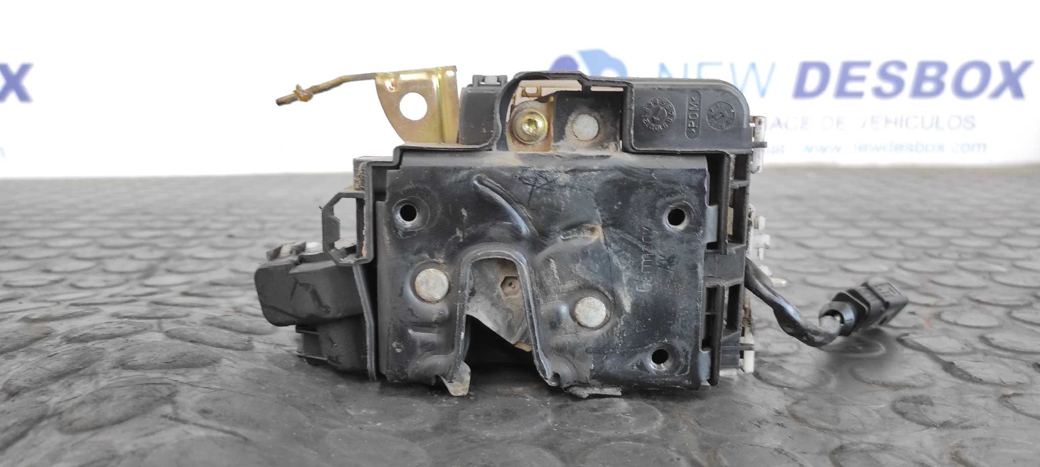 CERRADURA PUERTA DELANTERA DERECHA SEAT IBIZA (6K1) - vista 3