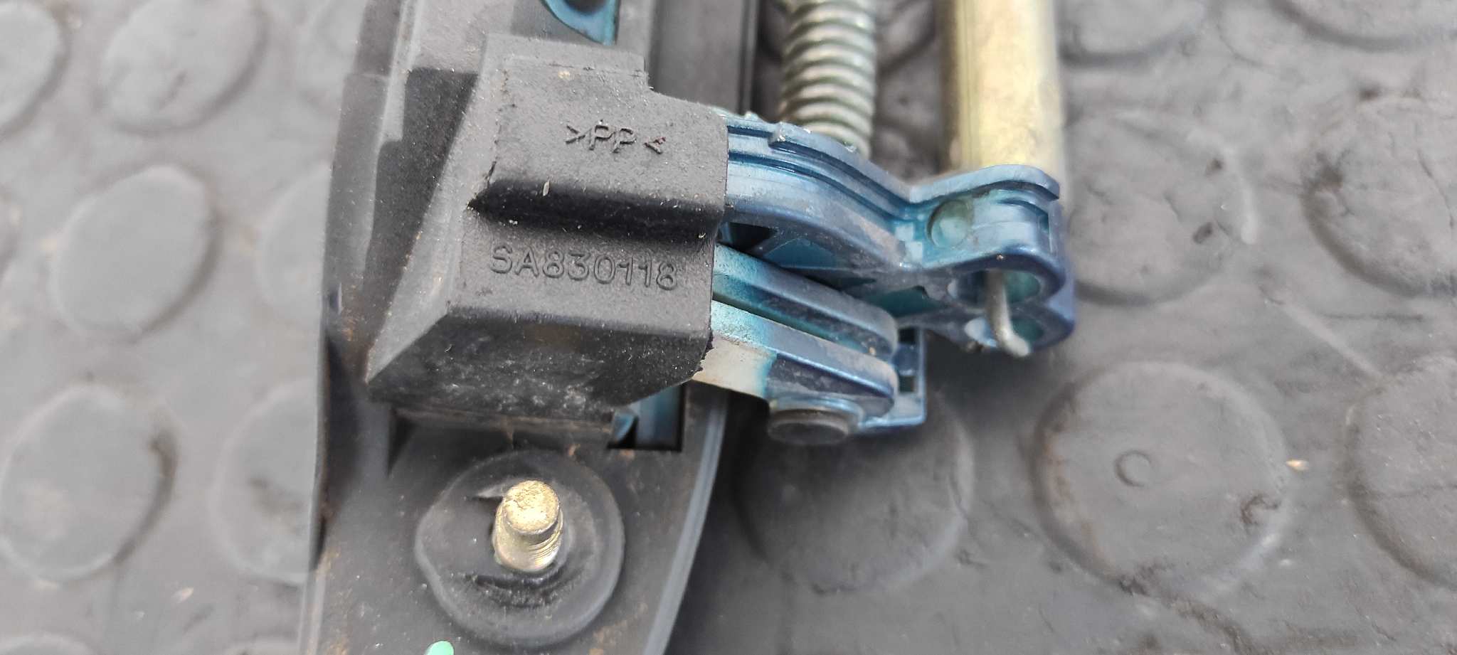 MANETA DELANTERA IZQUIERDA NISSAN PRIMERA TRAV. (WP11) - vista 4