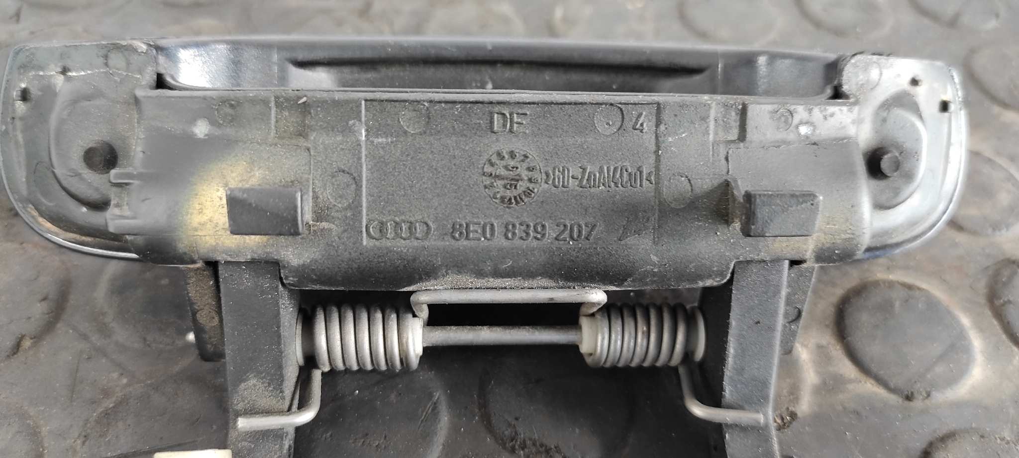 MANETA TRASERA DERECHA AUDI A3 SPORTBACK (8P) - vista 2