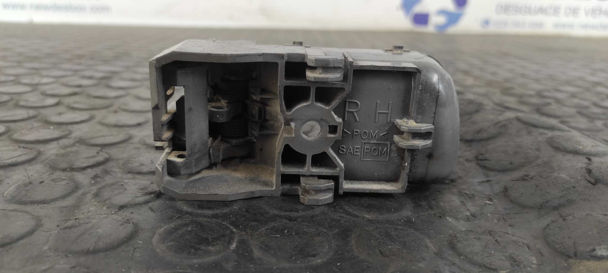 MANETA TRASERA DERECHA NISSAN PICK-UP (D22) - vista 5