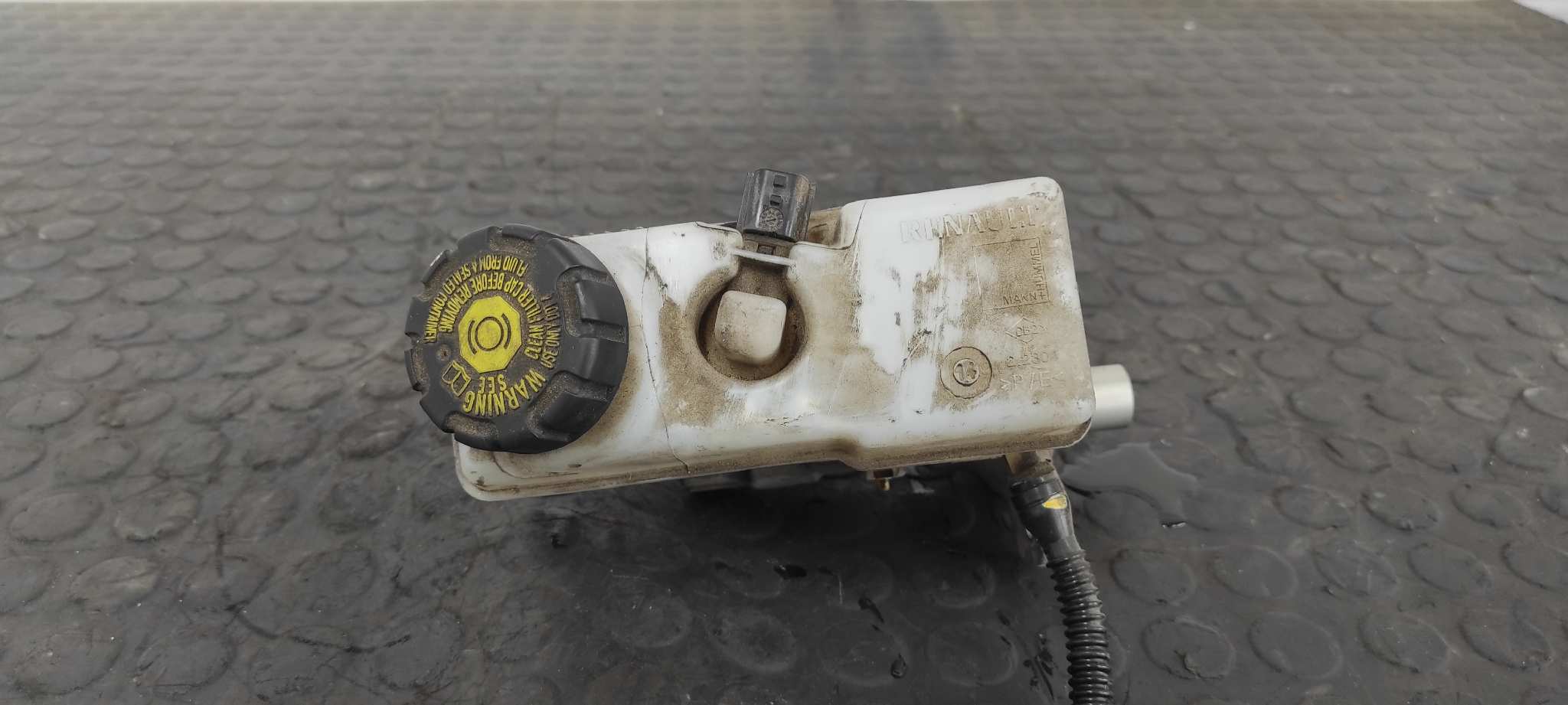 BOMBA FRENO DACIA SANDERO - vista 8
