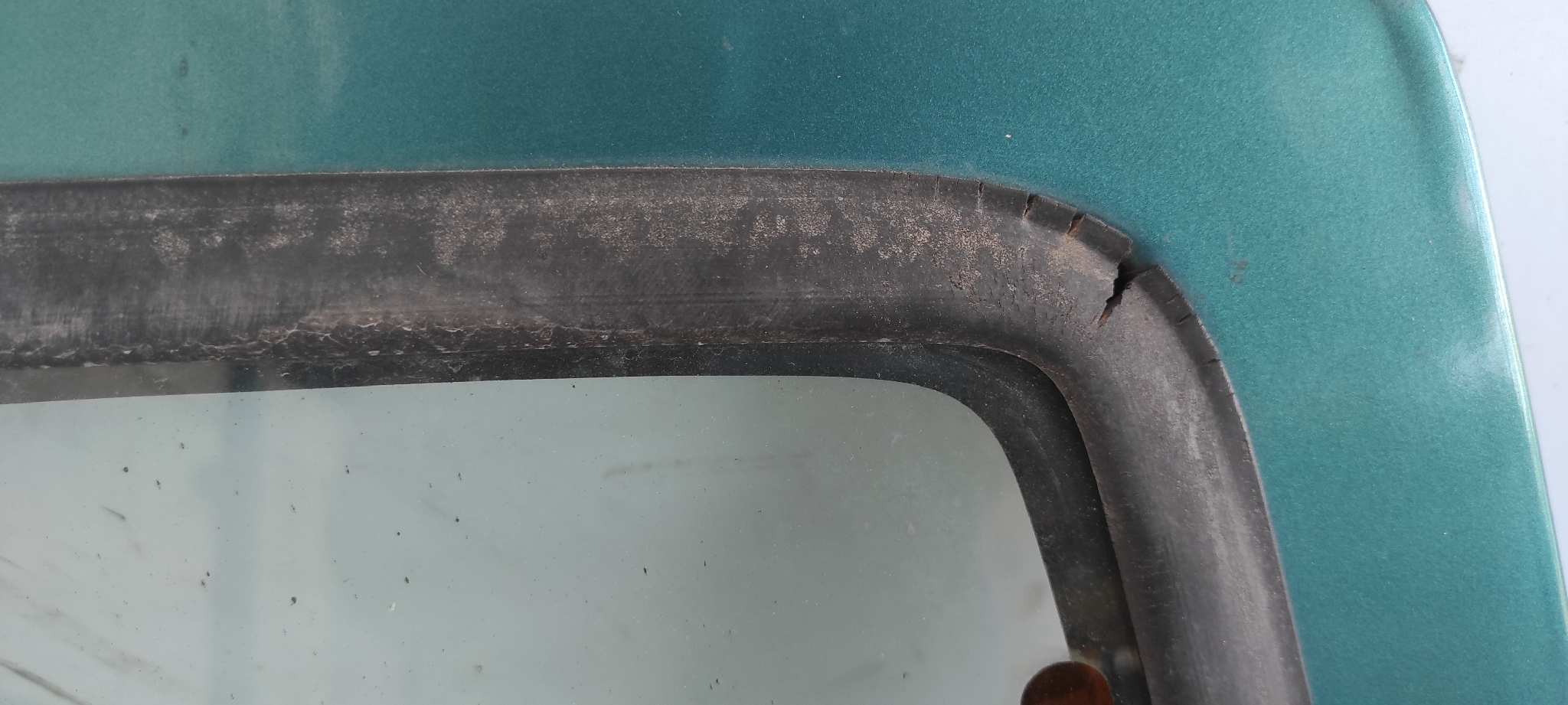 PORTON TRASERO LAND ROVER DISCOVERY (SALLJG/LJ) - vista 12