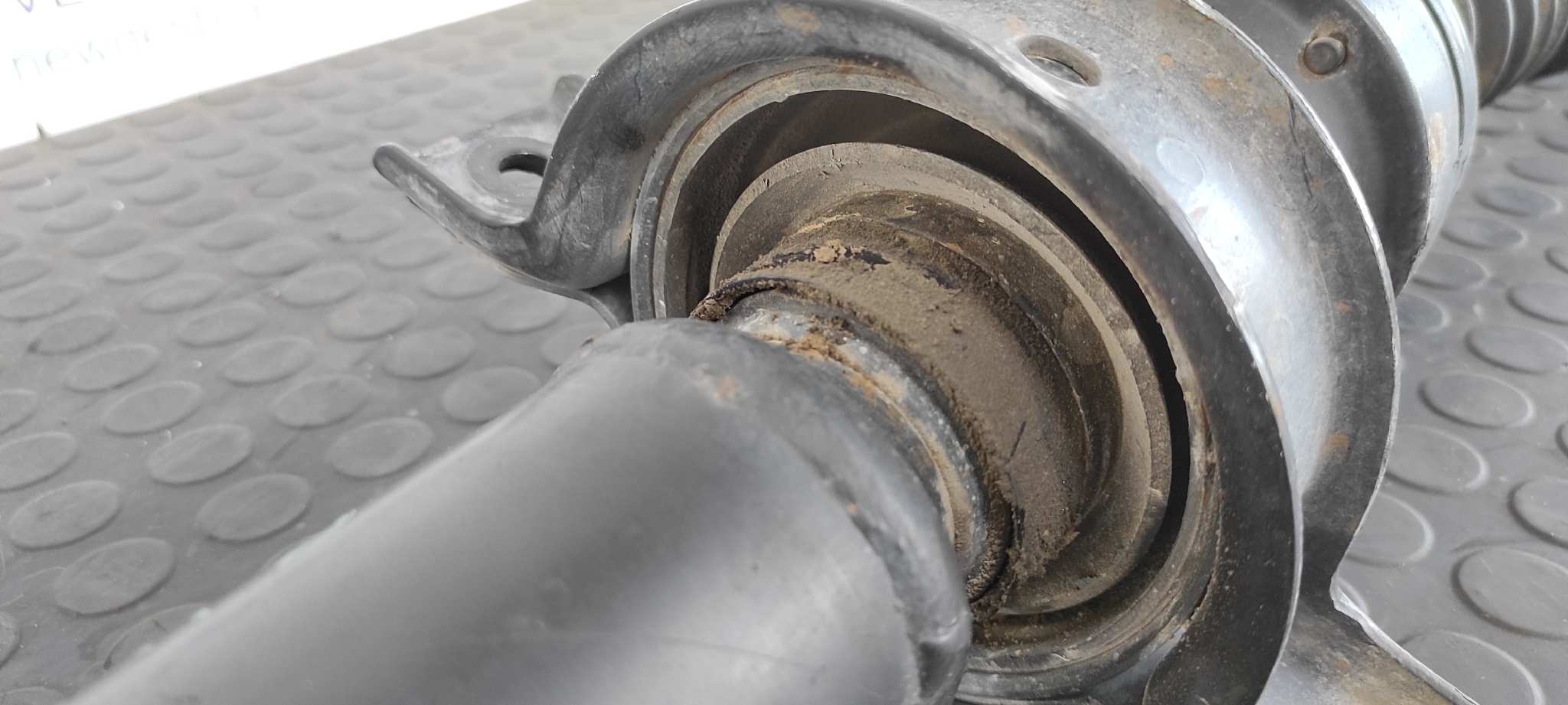 TRANSMISION CENTRAL HYUNDAI TUCSON (JM) - vista 7