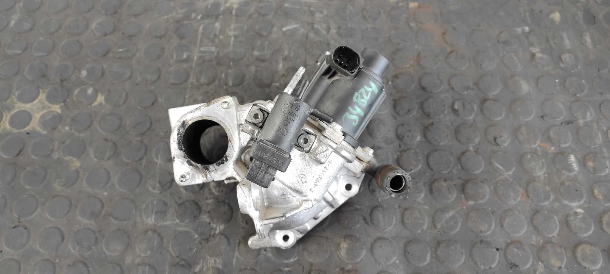 VALVULA EGR DACIA SANDERO - vista 4