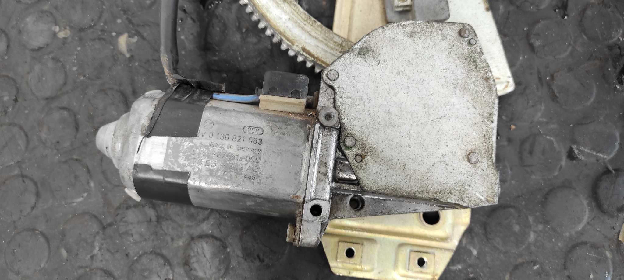 ELEVALUNAS DELANTERO IZQUIERDO LAND ROVER DISCOVERY (SALLJG/LJ) - recambio desguace - vista 2