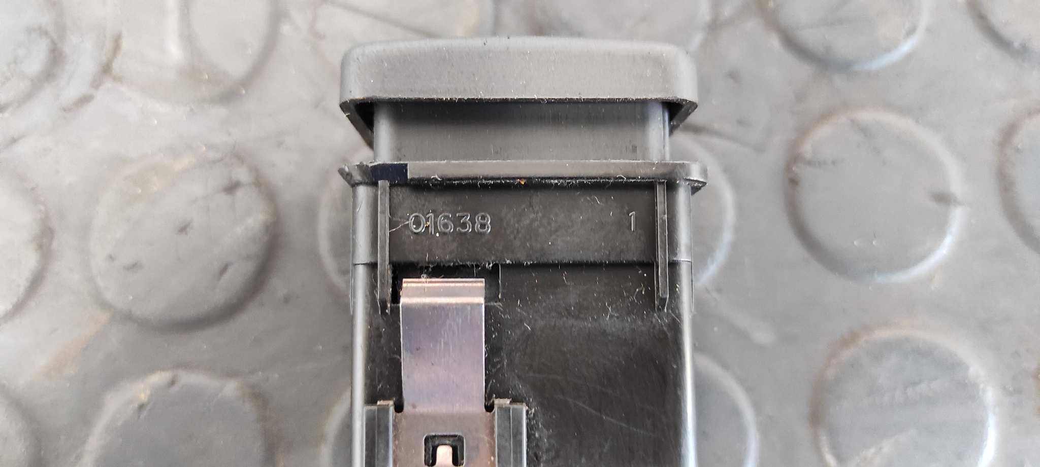 WARNING LAND ROVER DISCOVERY (SALLJG/LJ) - vista 5