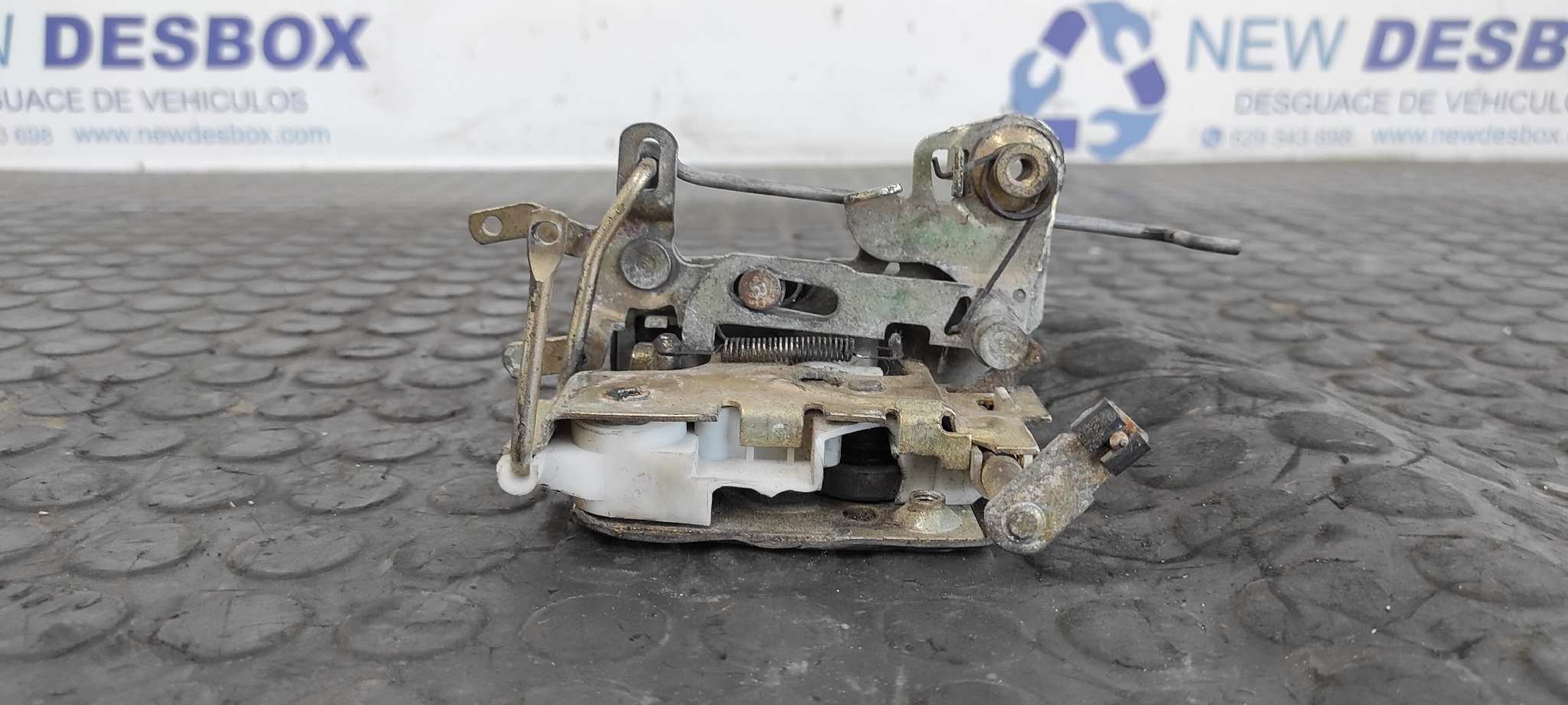 CERRADURA PUERTA DELANTERA DERECHA LAND ROVER DISCOVERY (SALLJG/LJ)