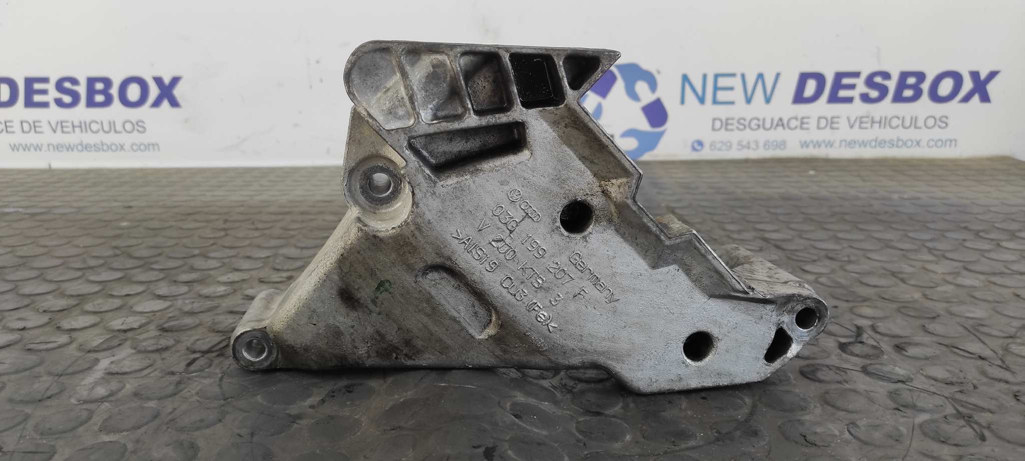 SOPORTE MOTOR SEAT LEON (1P1)