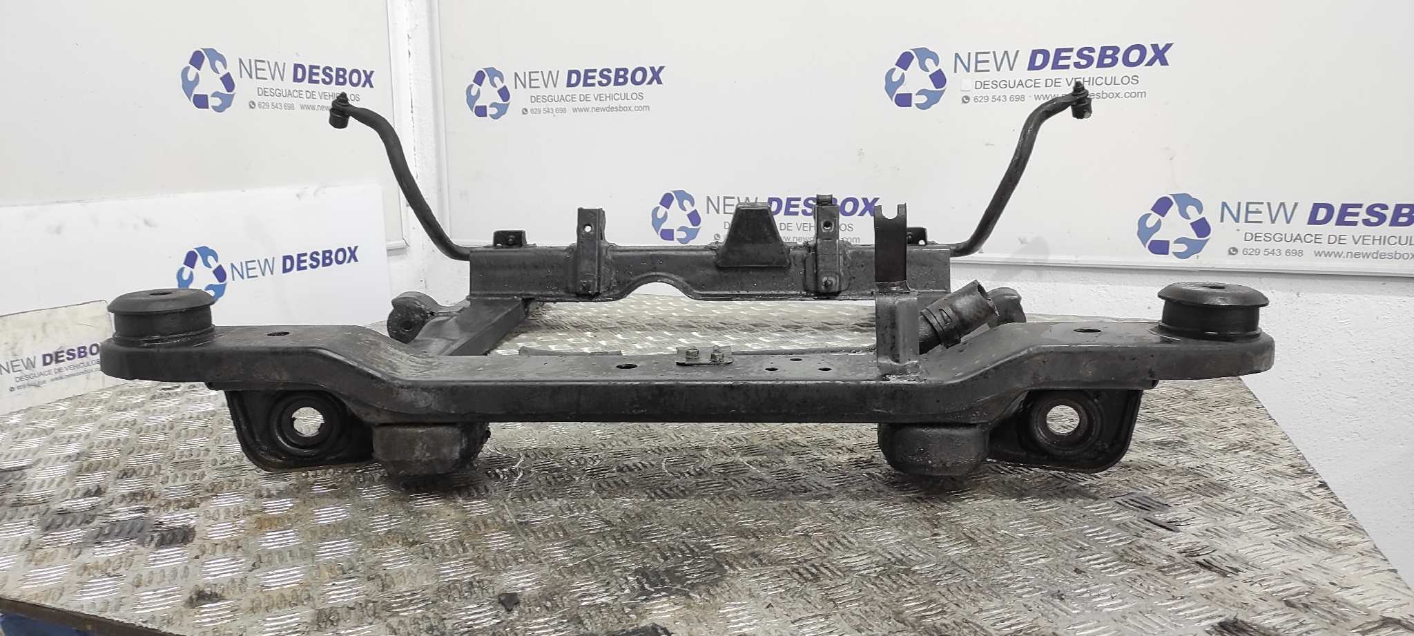 PUENTE DELANTERO KIA CARNIVAL - vista 2