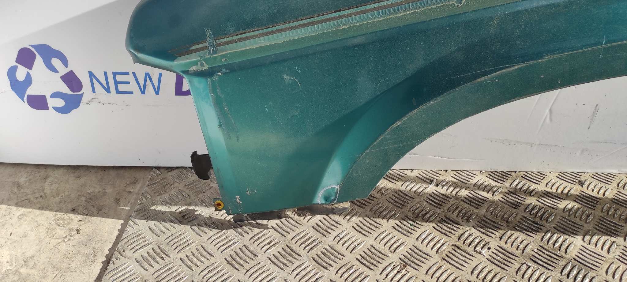 ALETA DELANTERA IZQUIERDA LAND ROVER DISCOVERY (SALLJG/LJ) - vista 4