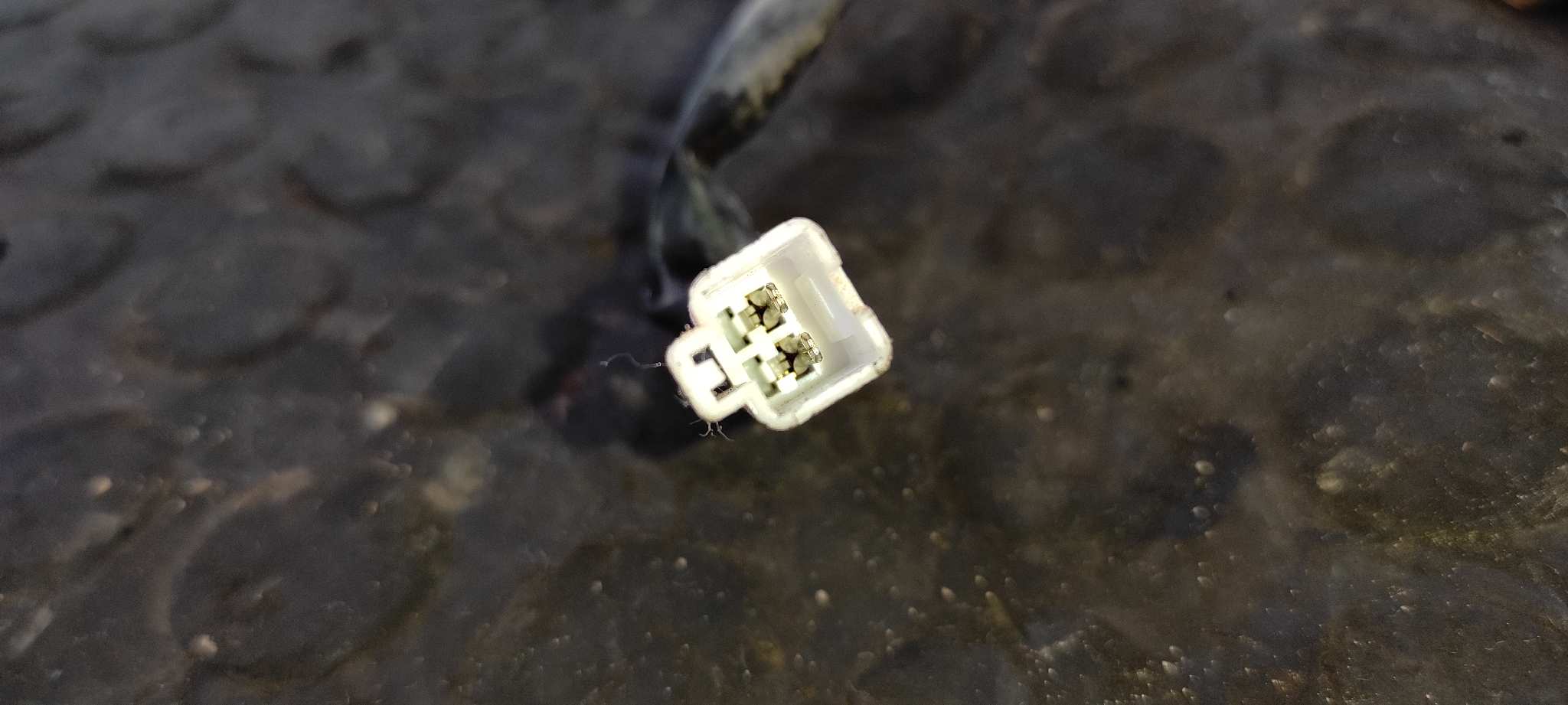 CERRADURA PUERTA TRASERA IZQUIERDA FORD RANGER (ER) - vista 4