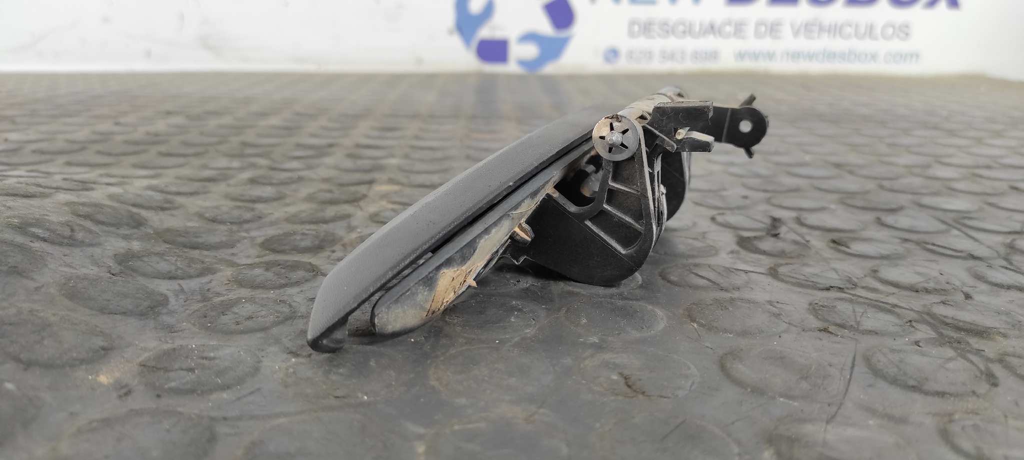 MANETA DELANTERA DERECHA DACIA SANDERO - vista 3