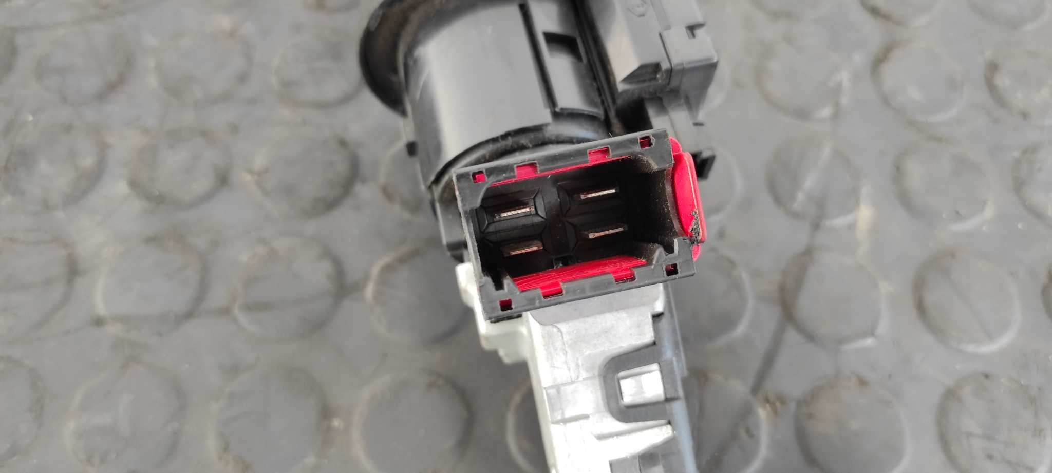 CONMUTADOR DE ARRANQUE DACIA SANDERO - vista 3