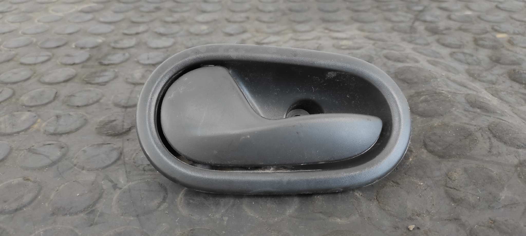 MANETA INTERIOR TRASERA IZQUIERDA DACIA SANDERO