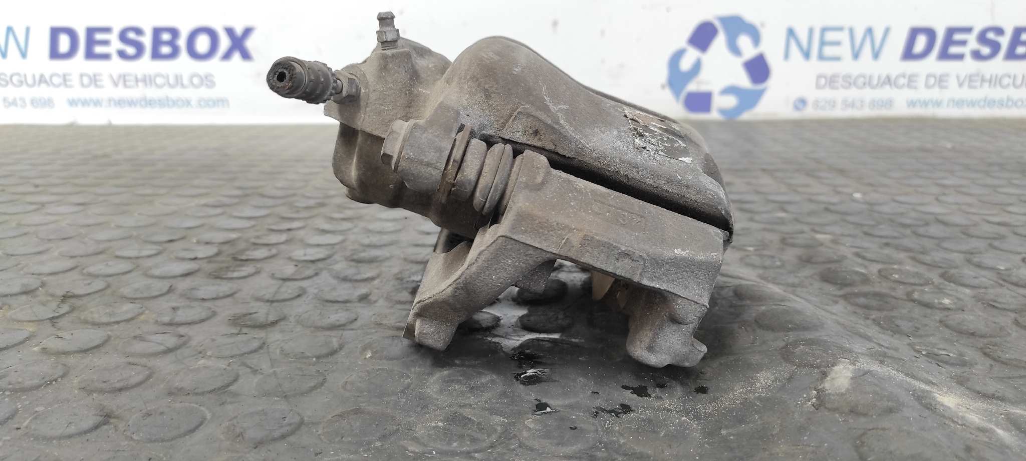 PINZA DE FRENO DELANTERA DERECHA PEUGEOT 207 CC - vista 3