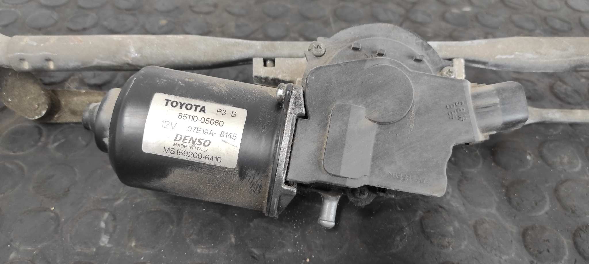 MOTOR LIMPIA DELANTERO TOYOTA AVENSIS BERLINA (T25) - vista 6