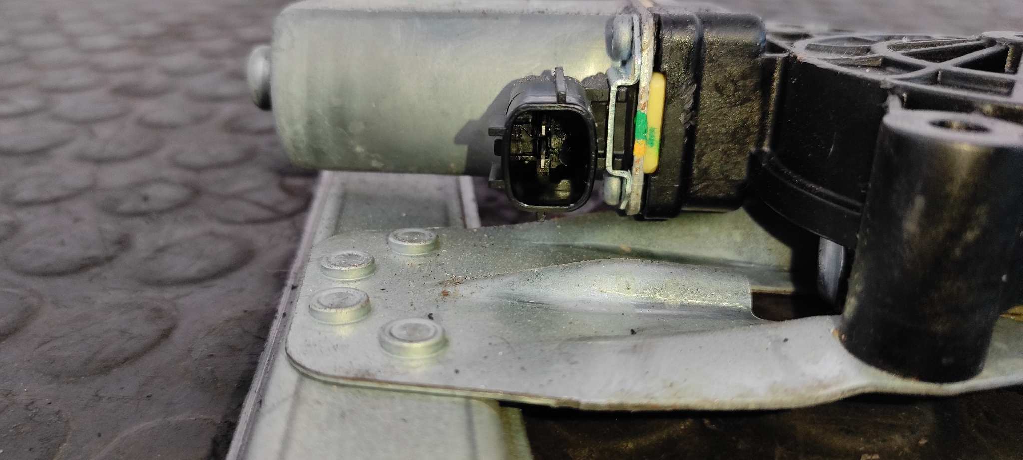 ELEVALUNAS DELANTERO IZQUIERDO DACIA SANDERO - vista 2