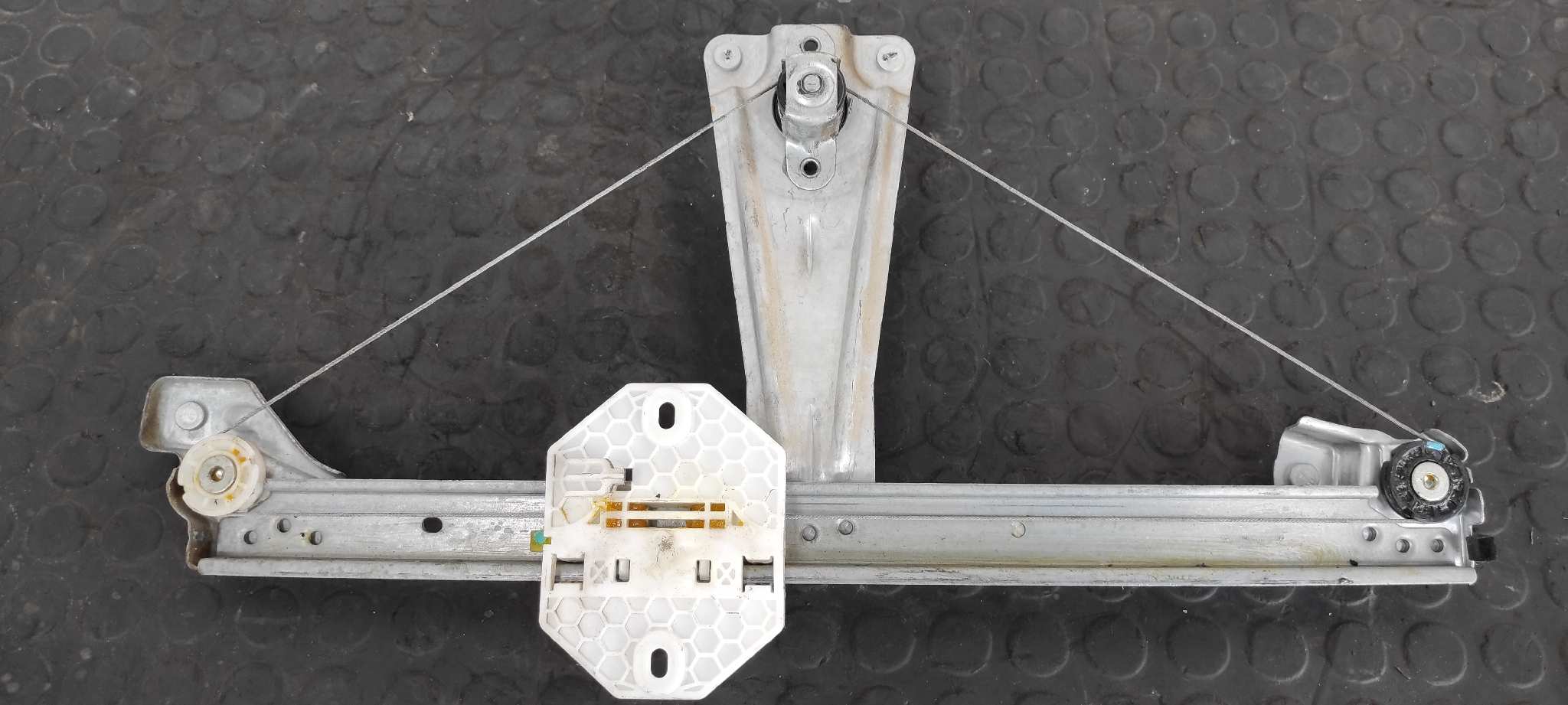 ELEVALUNAS TRASERO IZQUIERDO DACIA SANDERO - vista 2