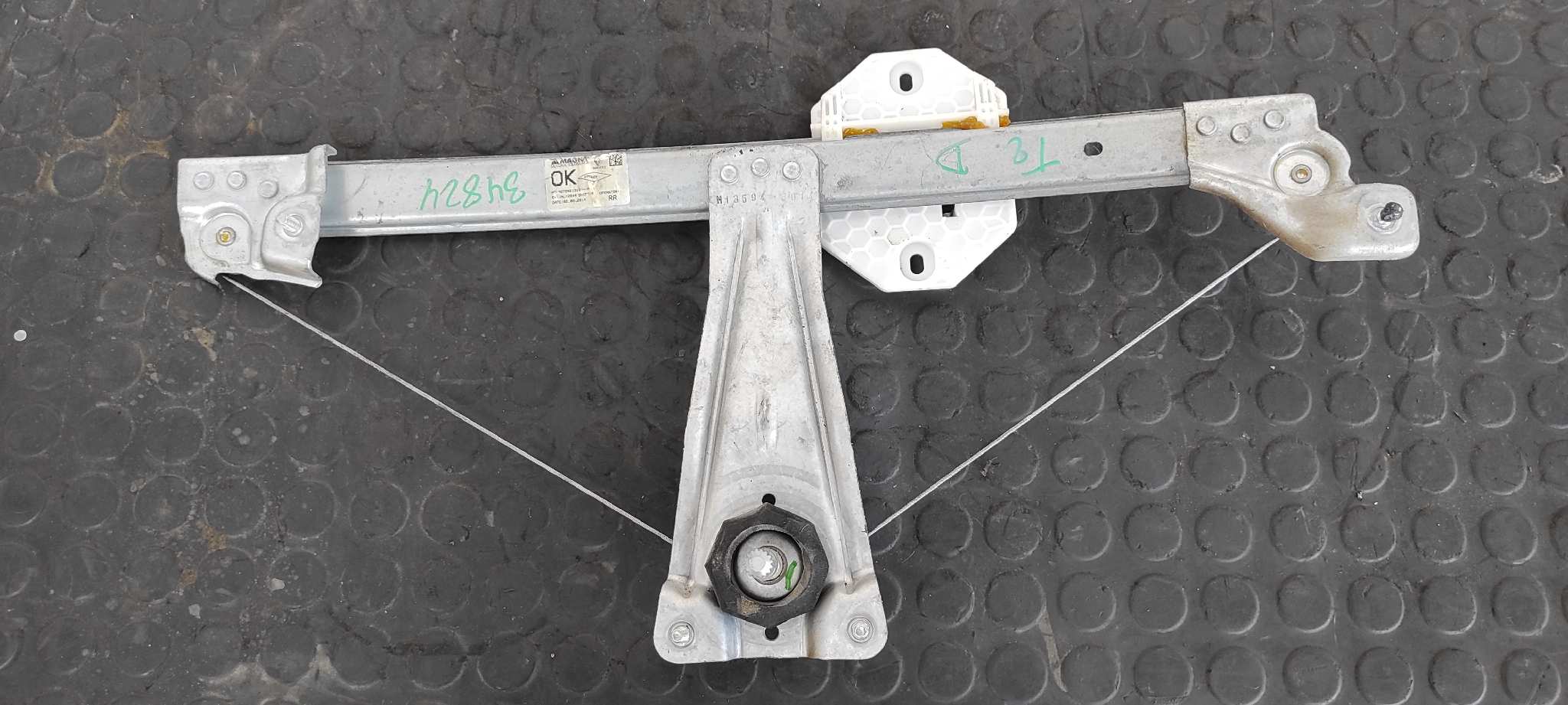 ELEVALUNAS TRASERO DERECHO DACIA SANDERO