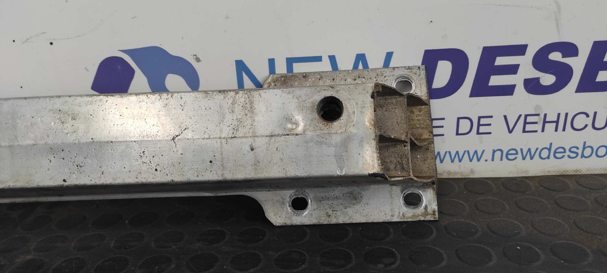 REFUERZO PARAGOLPES TRASERO SMART CABRIO - vista 2