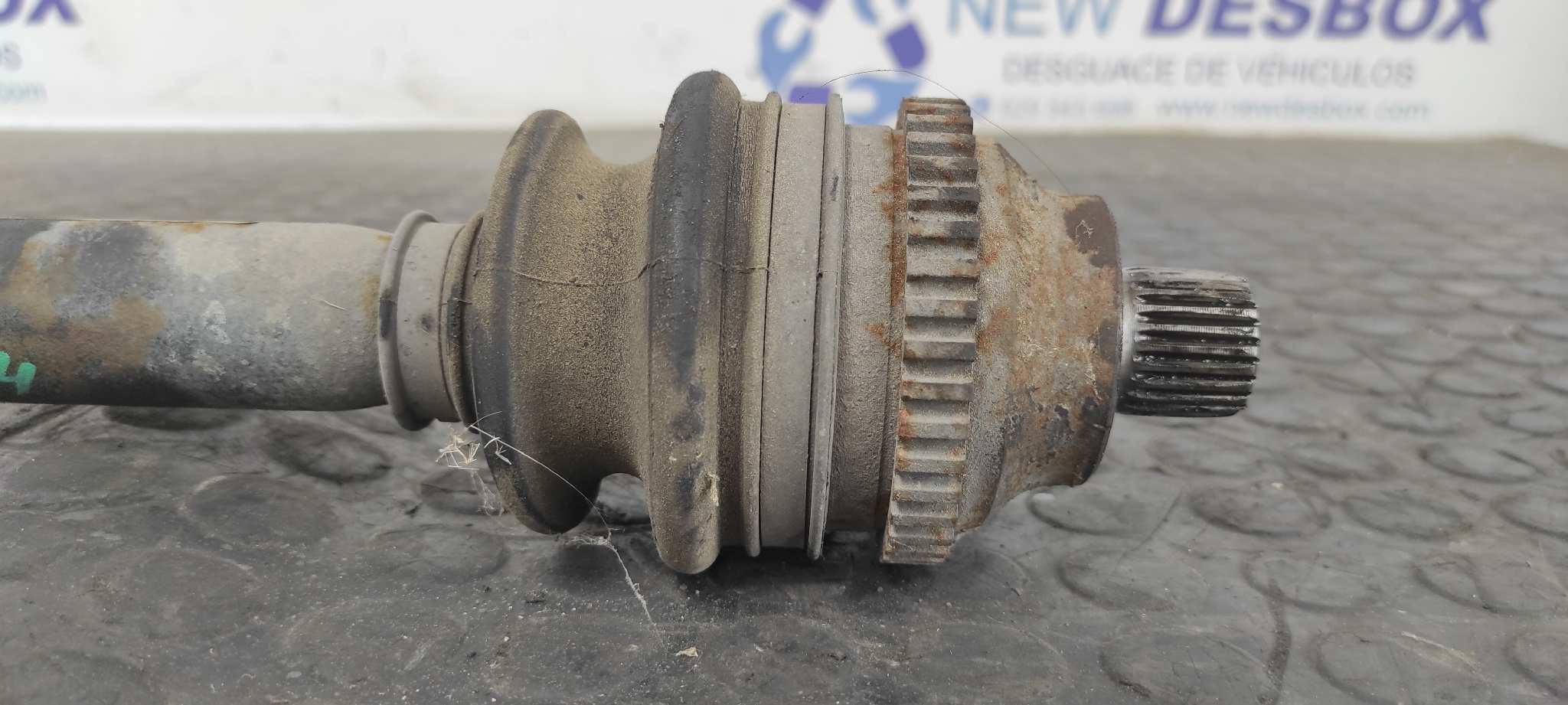 TRANSMISION TRASERA IZQUIERDA SMART CABRIO - vista 2