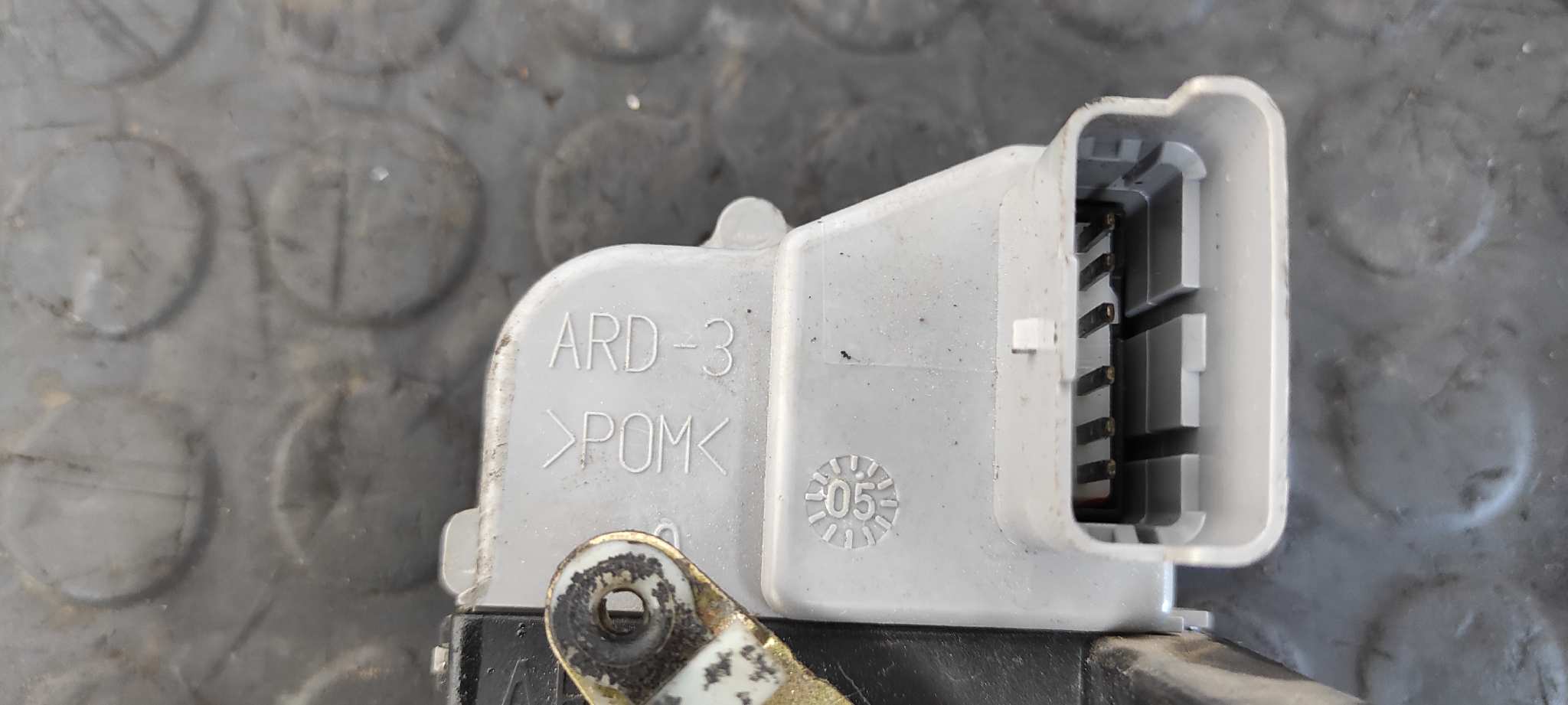 CERRADURA PUERTA TRASERA DERECHA CITROEN C5 BERLINA - vista 6