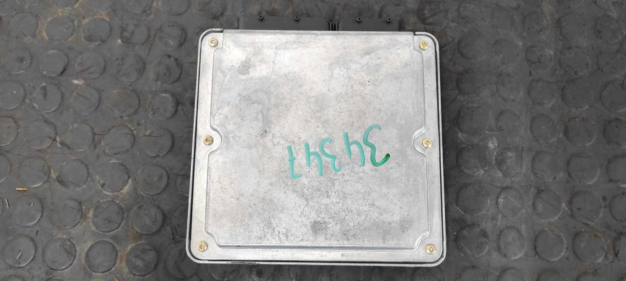 CENTRALITA MOTOR UCE VOLKSWAGEN PASSAT BERLINA (3B2) - vista 4