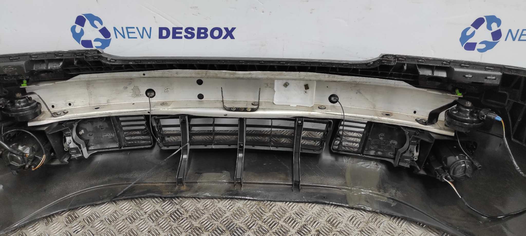 PARAGOLPES DELANTERO AUDI A6 BERLINA (4B2) - vista 6