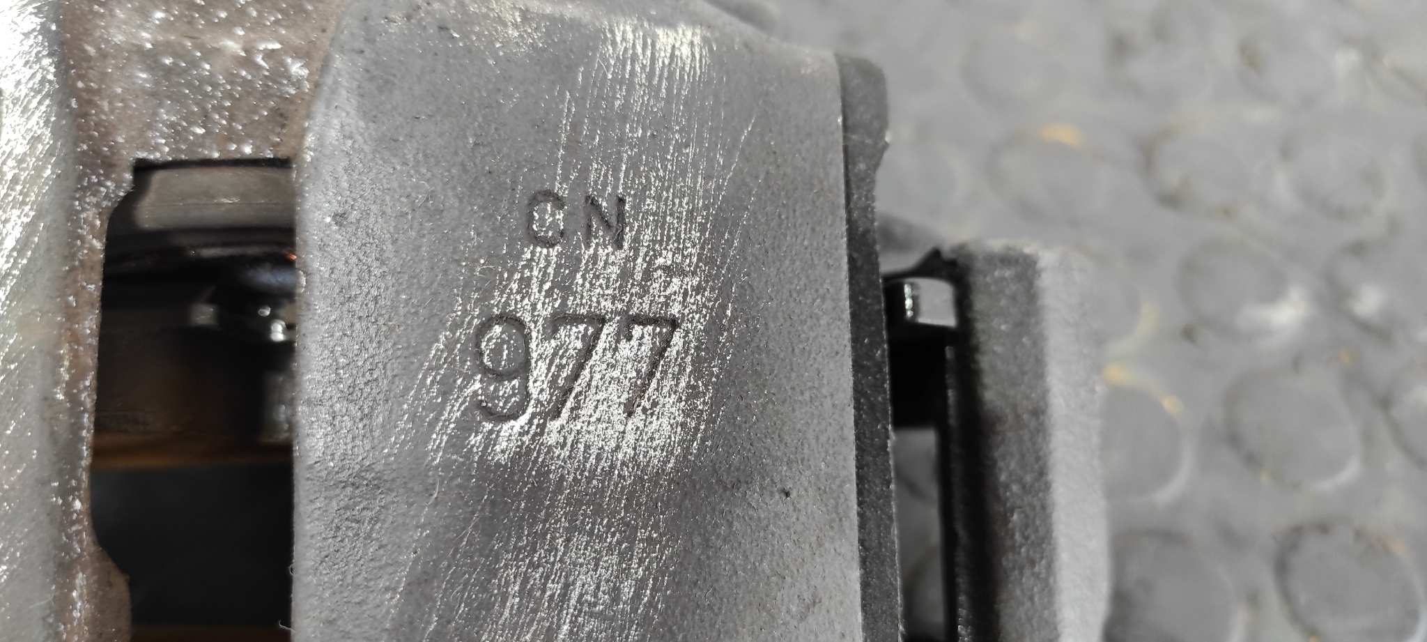 PINZA DE FRENO DELANTERA IZQUIERDA OPEL CALIBRA - vista 8