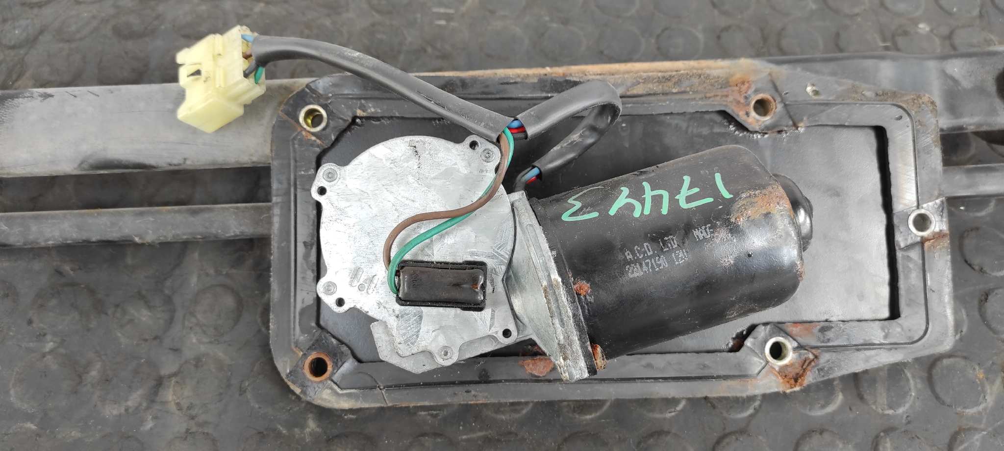 MOTOR LIMPIA DELANTERO LAND ROVER DISCOVERY (SALLJG/LJ) - vista 4