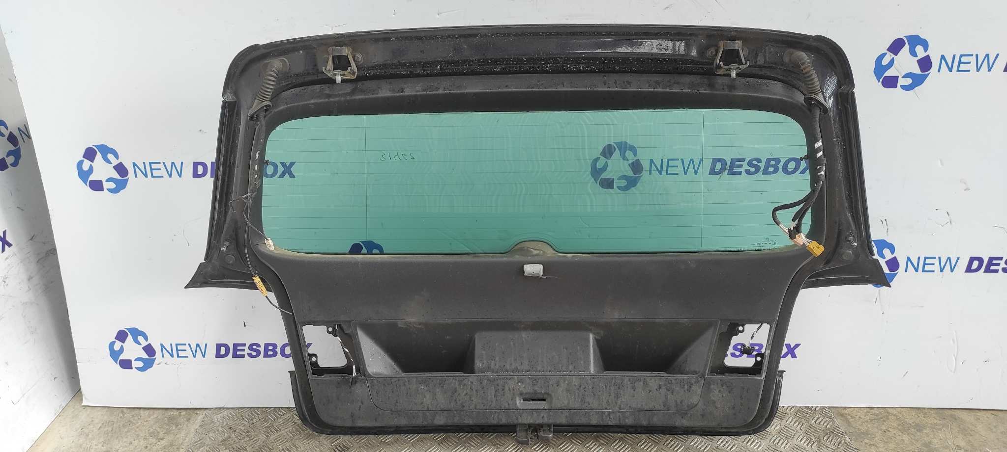 PORTON TRASERO VOLKSWAGEN GOLF VI (5K1) - vista 4