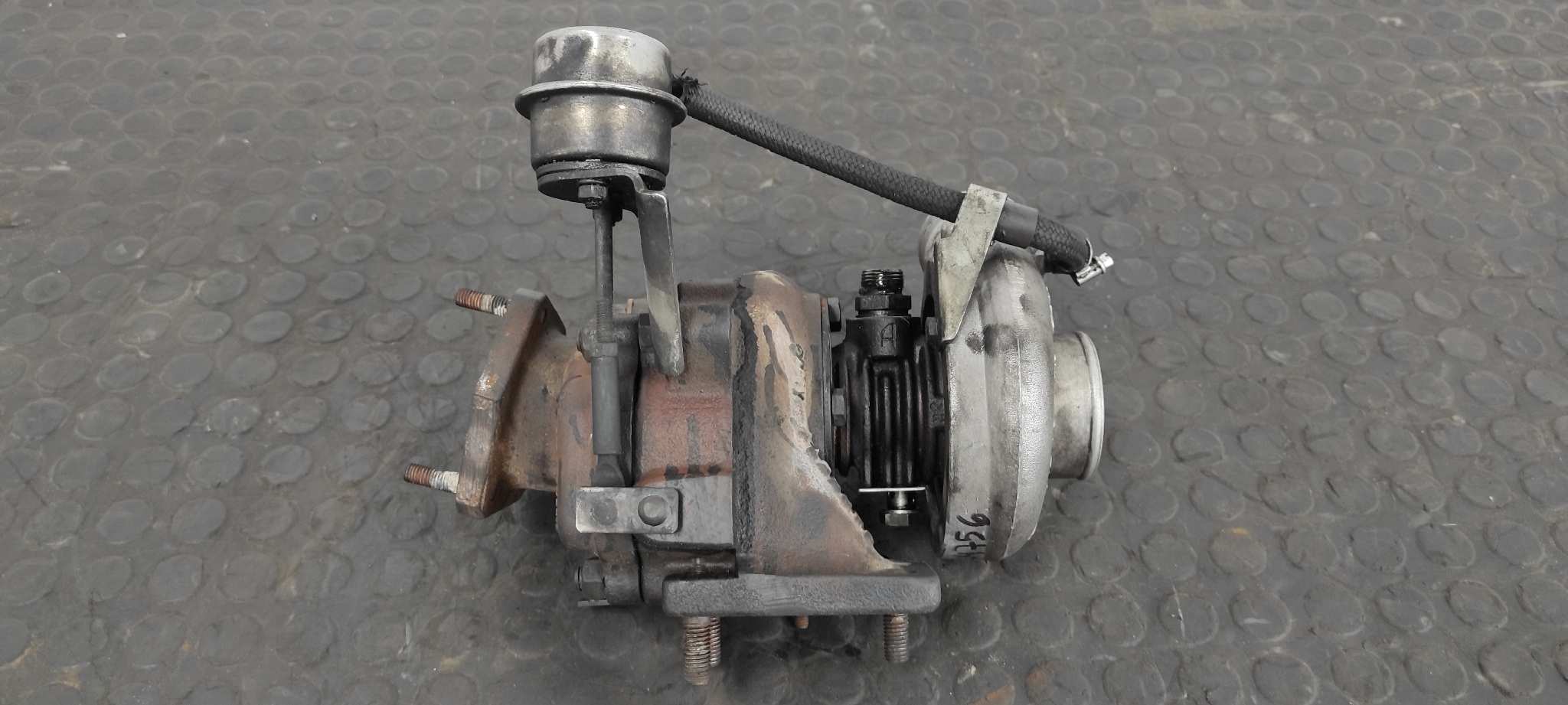 TURBOCOMPRESOR VOLKSWAGEN LT CAJA ABIERTA (MOD. 1997) - vista 3