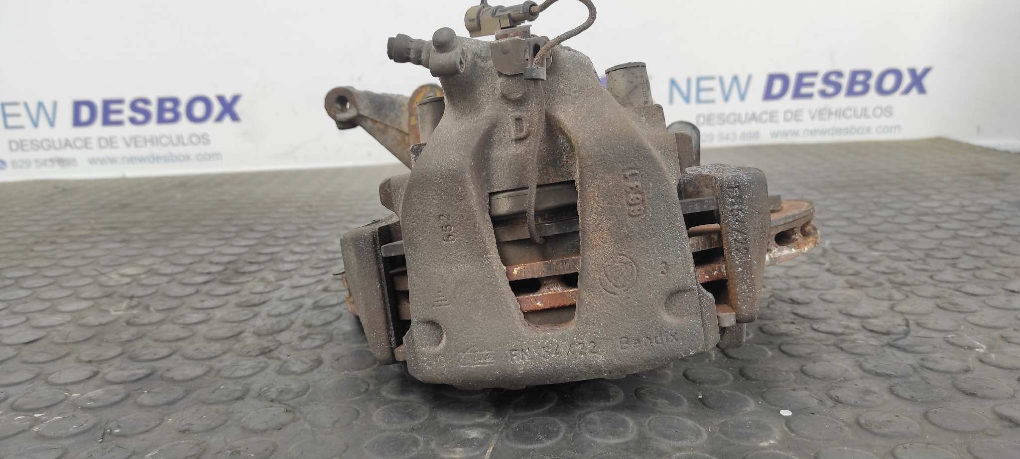 MANGUETA DELANTERA DERECHA ALFA ROMEO SPIDER (163) - vista 3